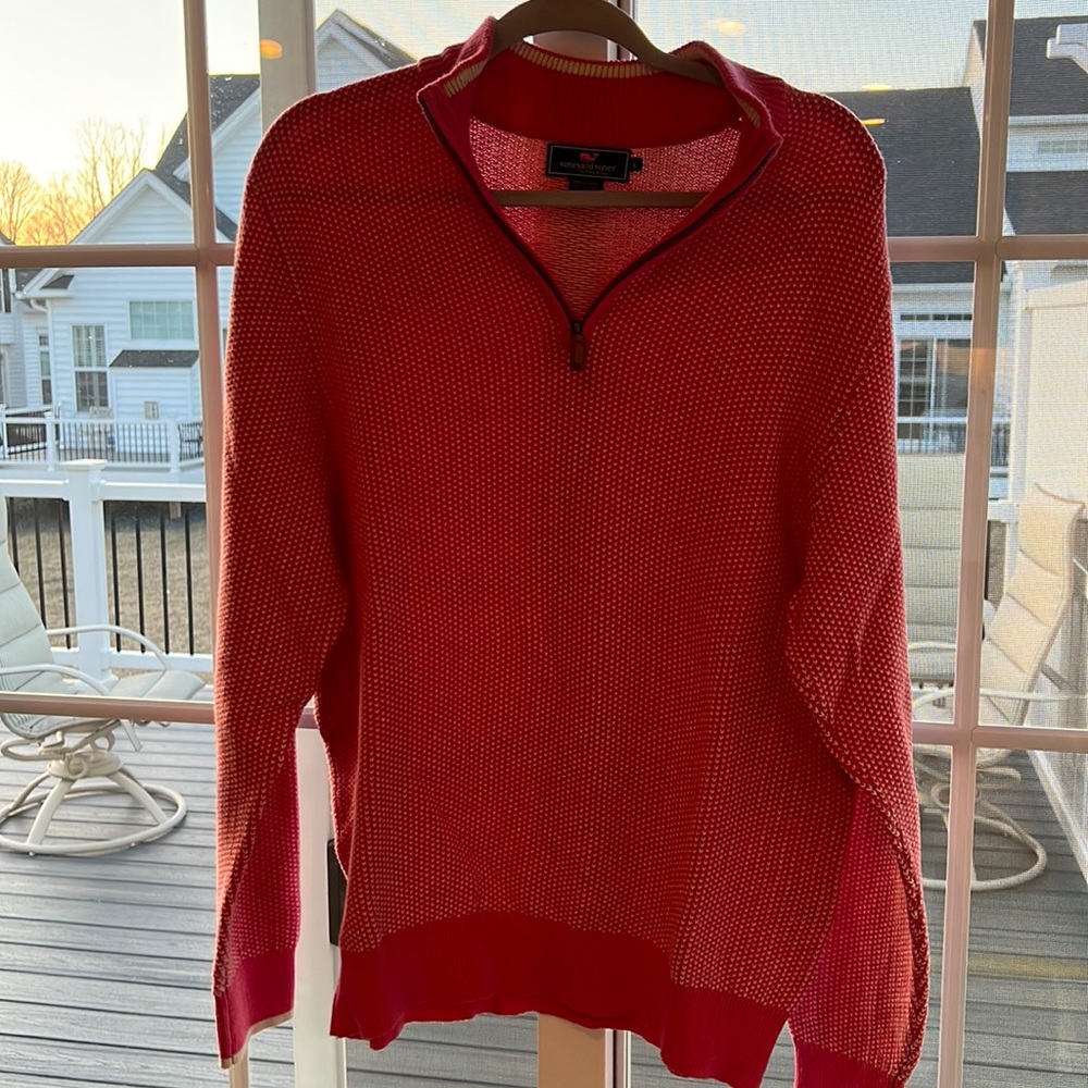 Men’s Vineyard Vines quarter zip pullover size L